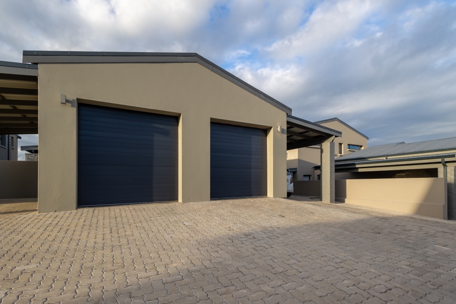 3 Bedroom Property for Sale in Plettenberg Bay Central Western Cape